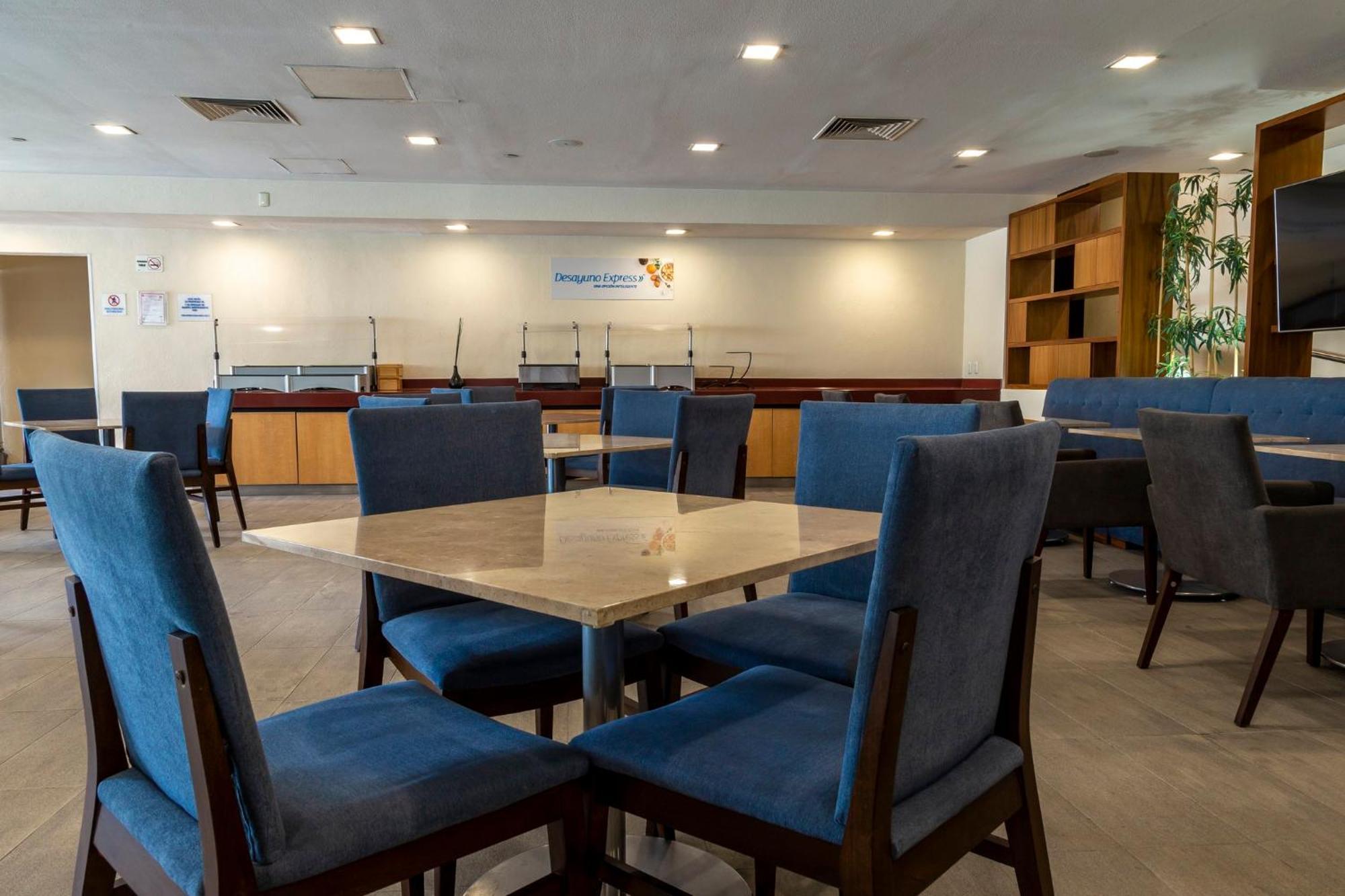 瓜达拉哈拉博览会智选假日酒店 萨波潘 外观 照片